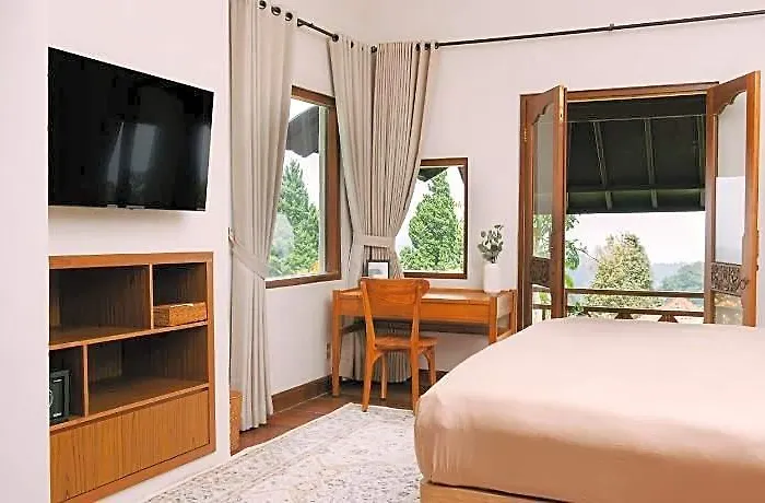 Girihill 4* バリ島